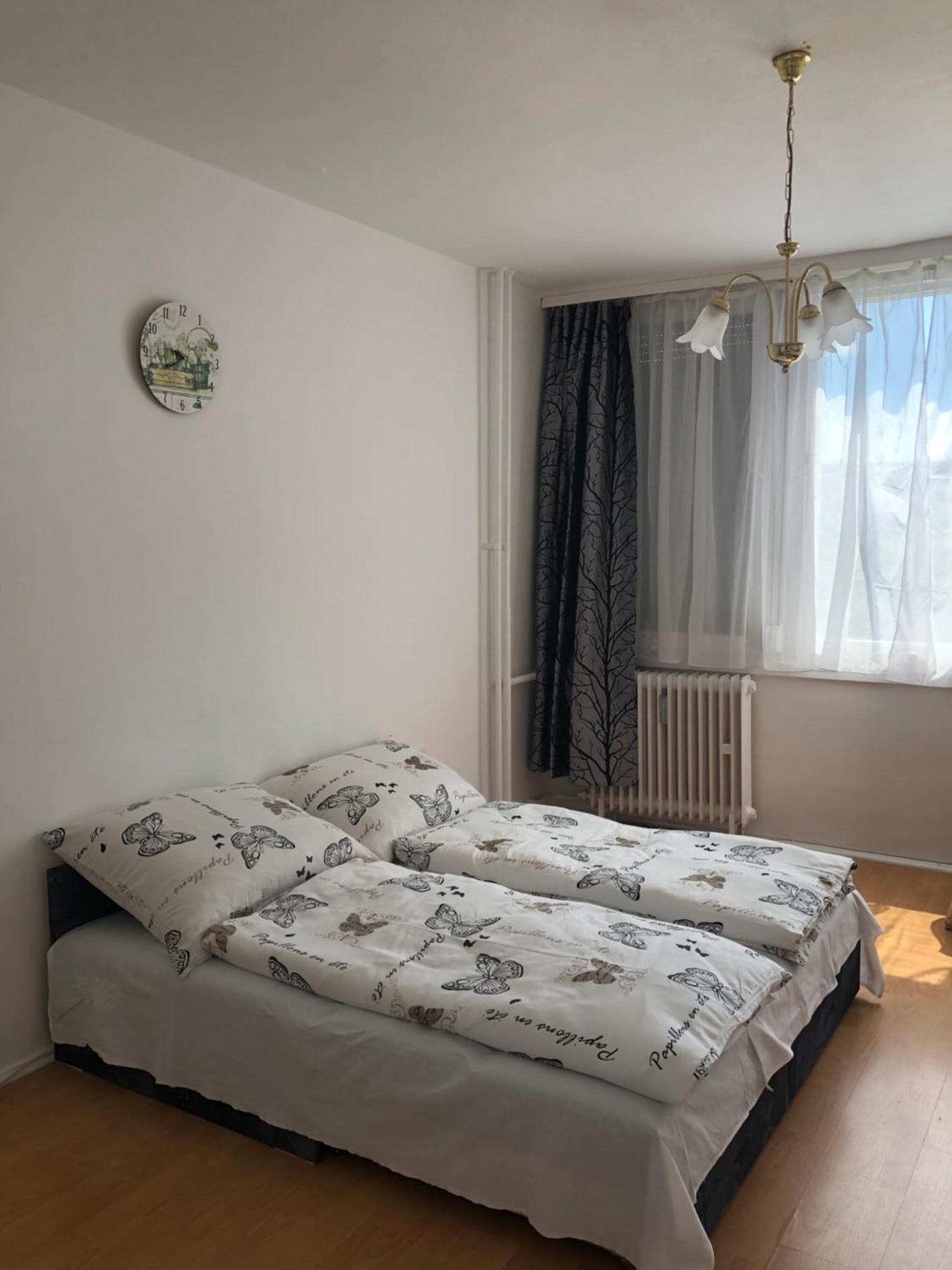 Juti Apartman 埃格尔 外观 照片